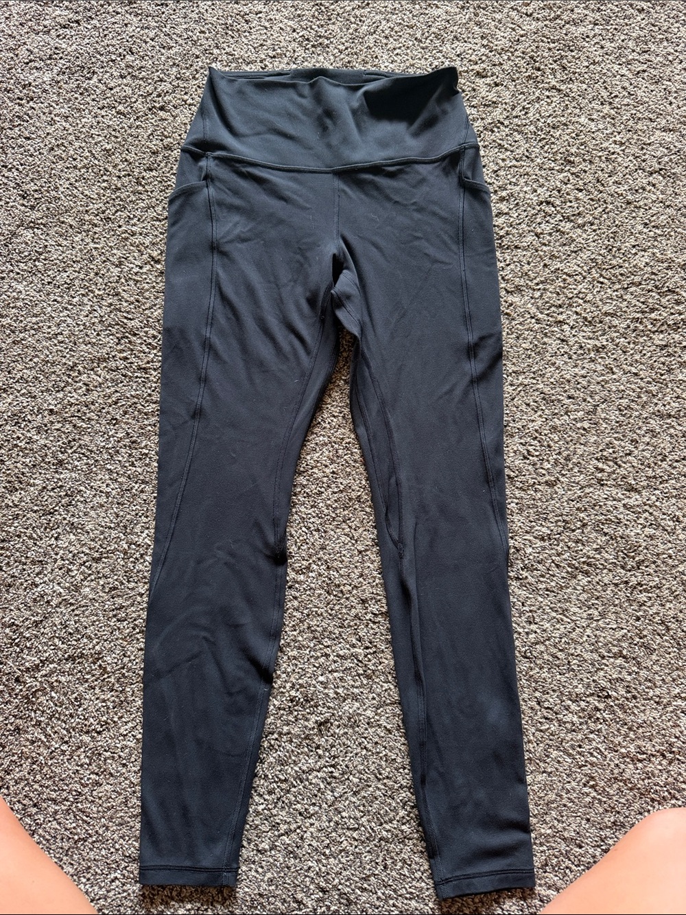 Lululemon Align leggings with pockets